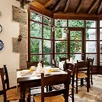 Vendégház Archontiko Parnassus Dadi