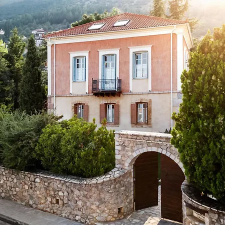 Archontiko Parnassus Dadi