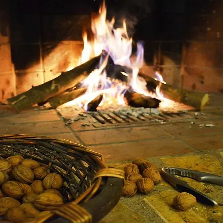 بيت ضيافة Archontiko Parnassus Dadi
